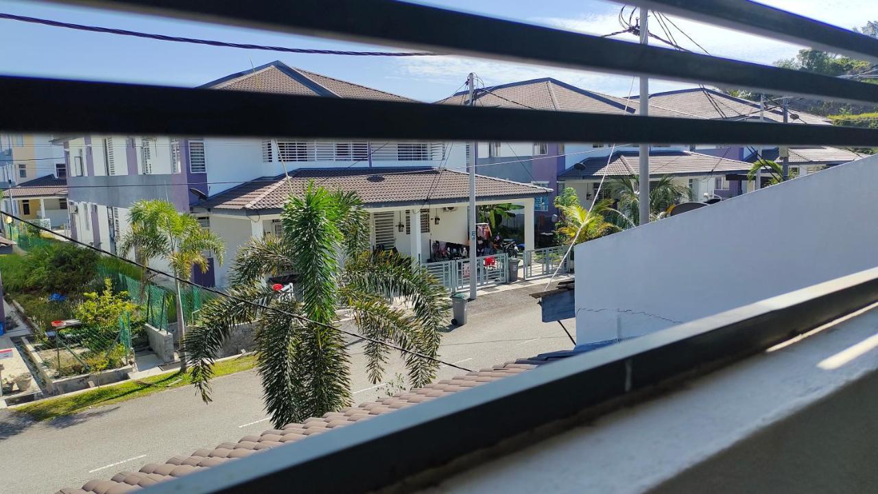 Dadide Guesthouse Alor Gajah Εξωτερικό φωτογραφία
